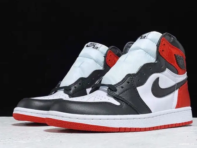 Rep Onekick CD0461-016 Air Jordan 1 Retro Black High Toe Satin 0510